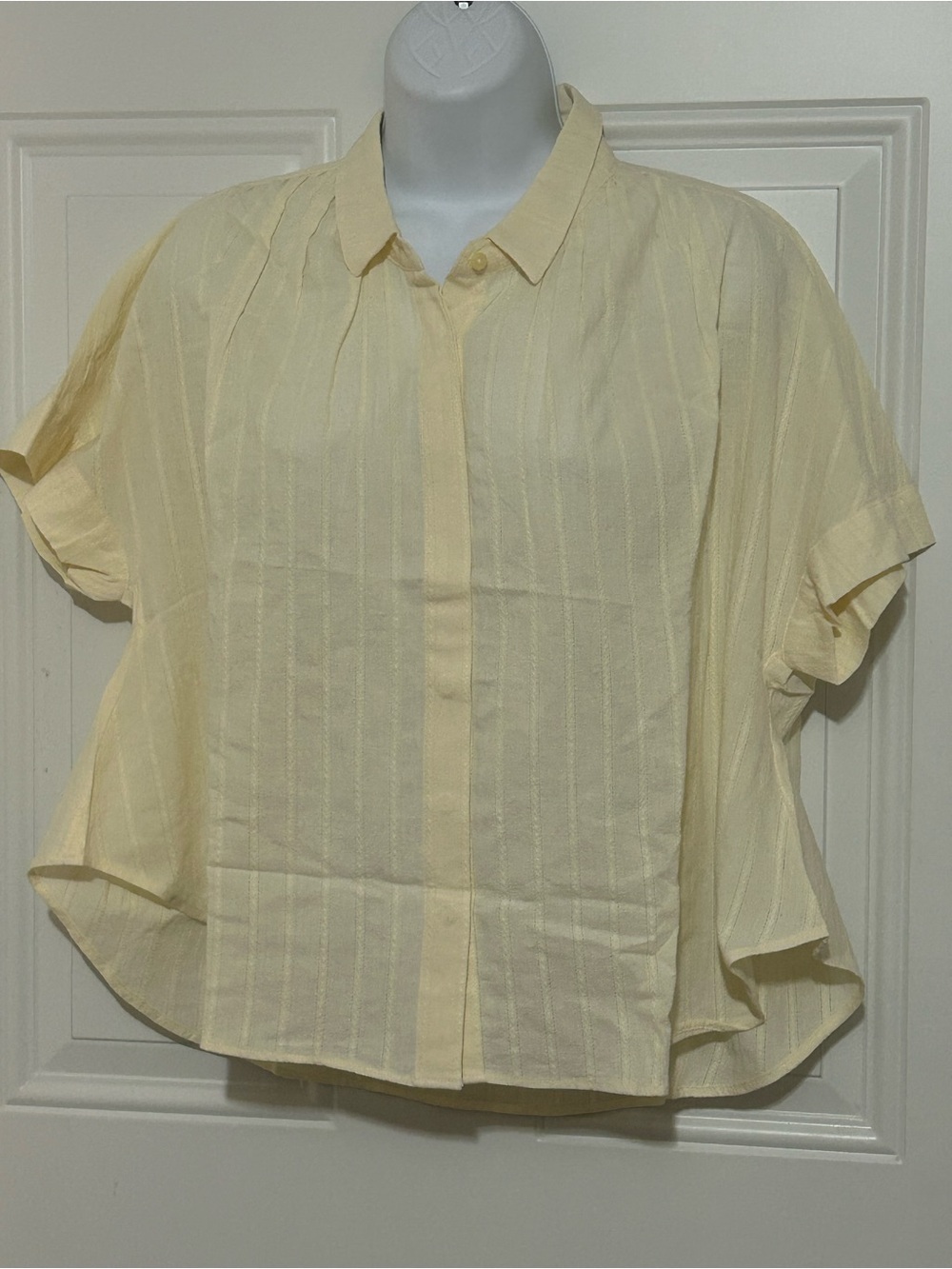 Madewell Light Yellow Short-Sleeve Button Front Blouse